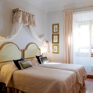  Guest house Relais Cavalcanti Italy